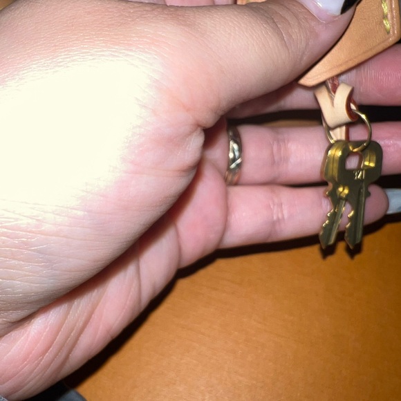 SOLD LOUIS Vuitton Alma BB - Picture 9 of 13